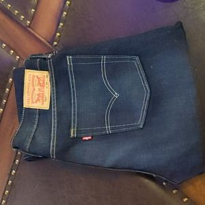 Mens Dark Wash 513 Straight 34×34 Brand New never been worn